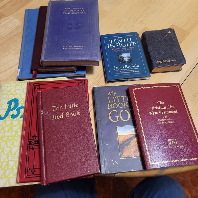 10 Little Religious books. Giveaway price 