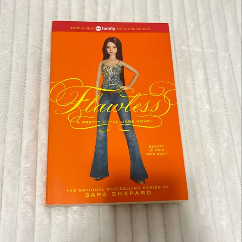 Pretty Little Liars #2: Flawless