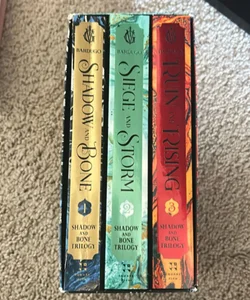 The Shadow and Bone Trilogy Boxed Set