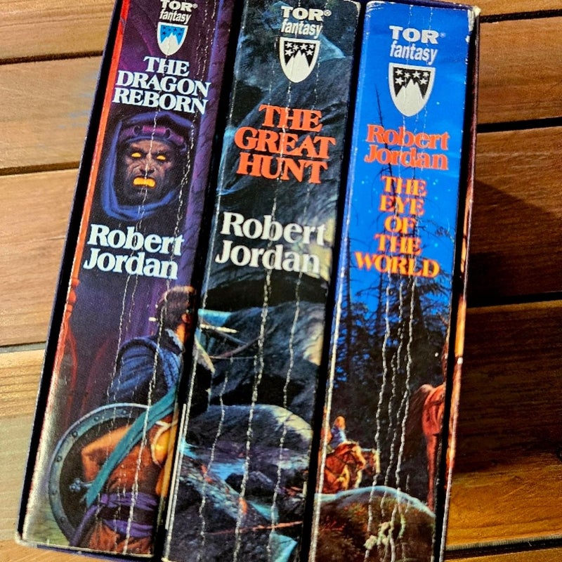 Wheel of Time Paperback Boxed Set I