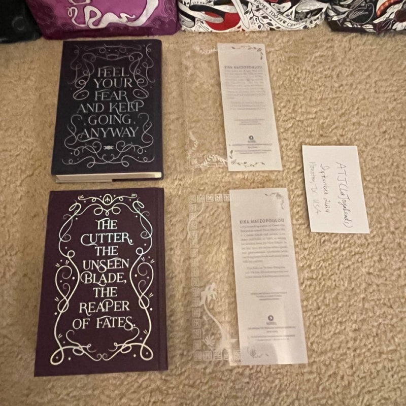 Owlcrate Threads that Bind / Hearts that Cut Exclusive Signed Editions