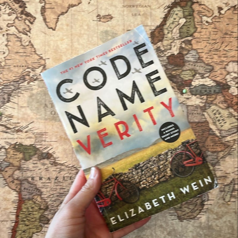 Code Name Verity (Anniversary Edition)