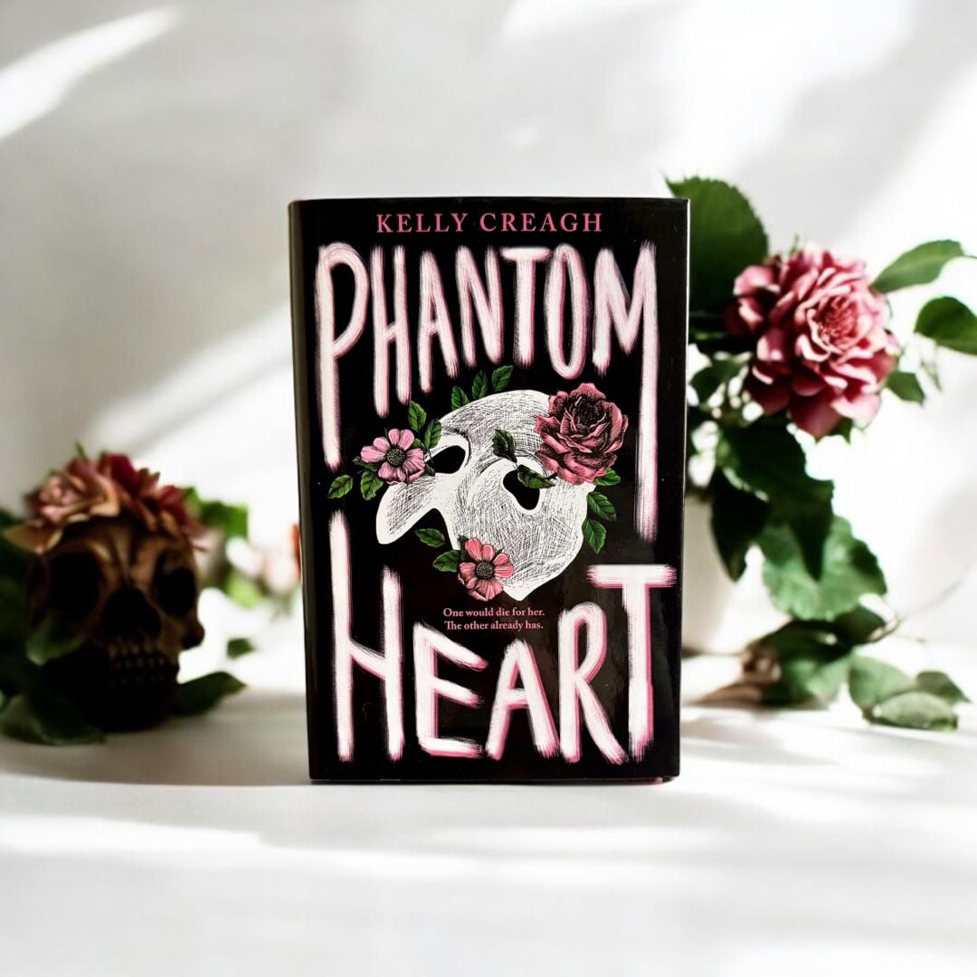 Phantom Heart by Kelly Creagh, Hardcover | Pangobooks