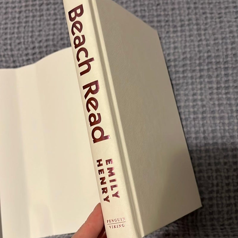 Beach Read - Illumicrate Special Edition