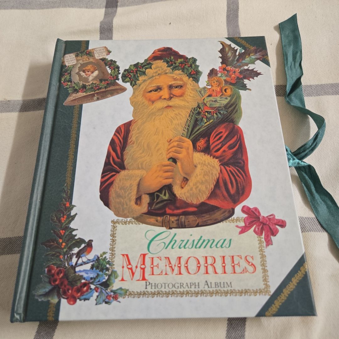 Christmas Memories Photogragh Album