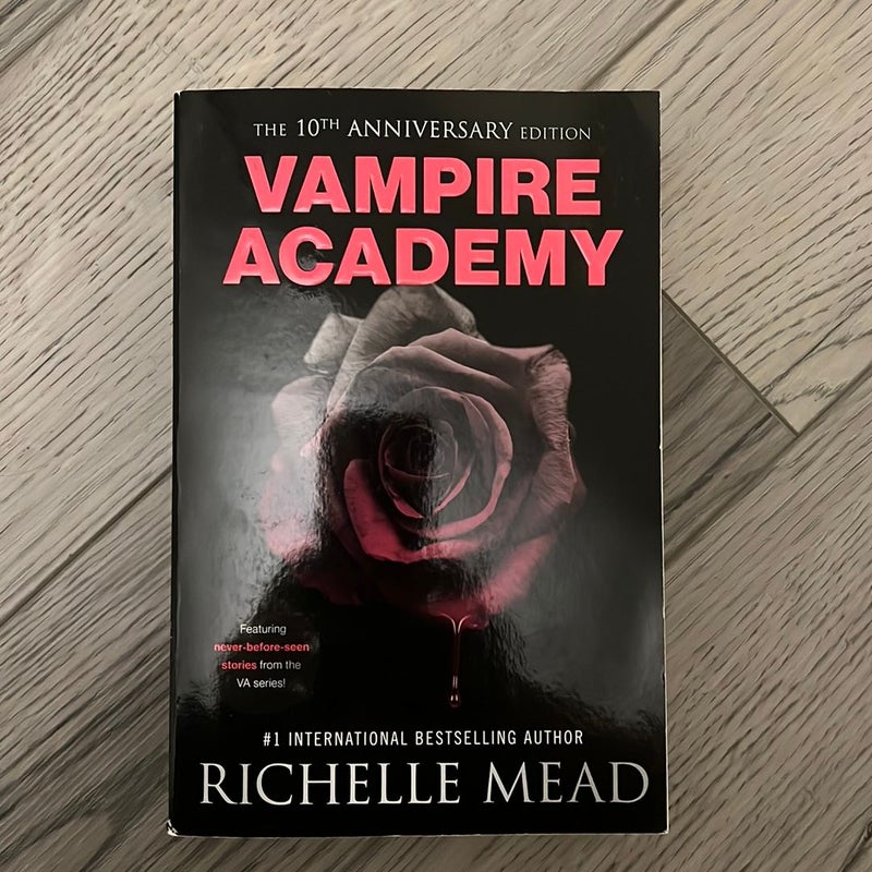 Vampire Academy 10th Anniversary Edition