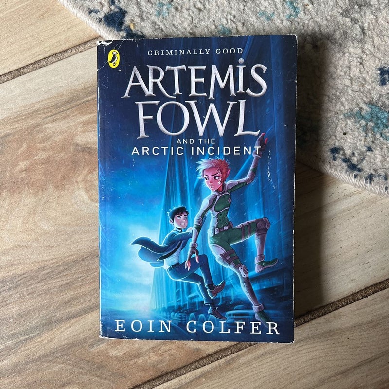 The Arctic Incident (Artemis Fowl, Book 2) - Paperback By Eoin Colfer -  Fiction