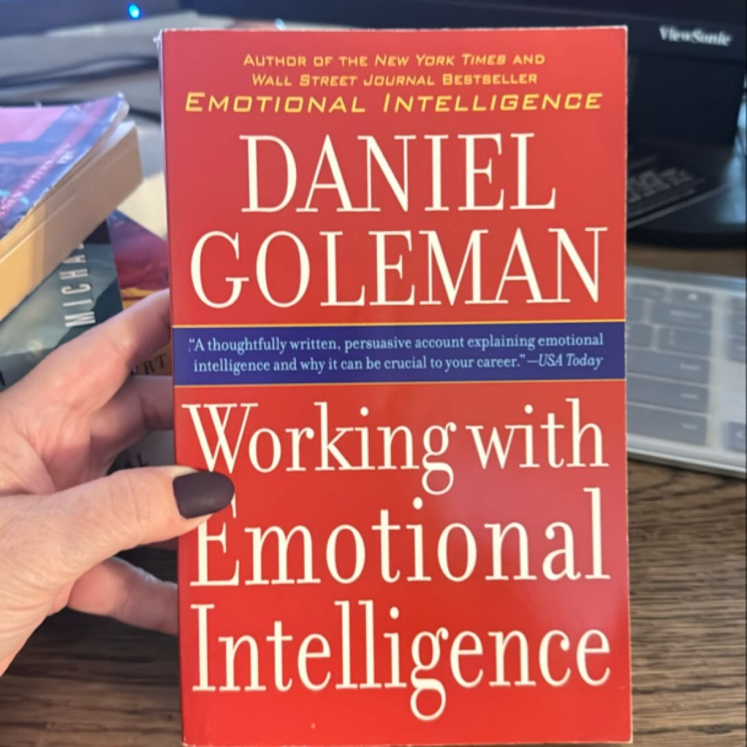 Working with Emotional Intelligence by Daniel Goleman, Paperback ...