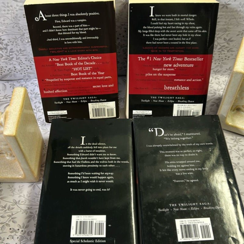 The Twilight Saga 2 Paperback 2 Hardcover Bundle