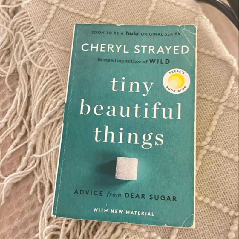 Tiny Beautiful Things (10th Anniversary Edition)