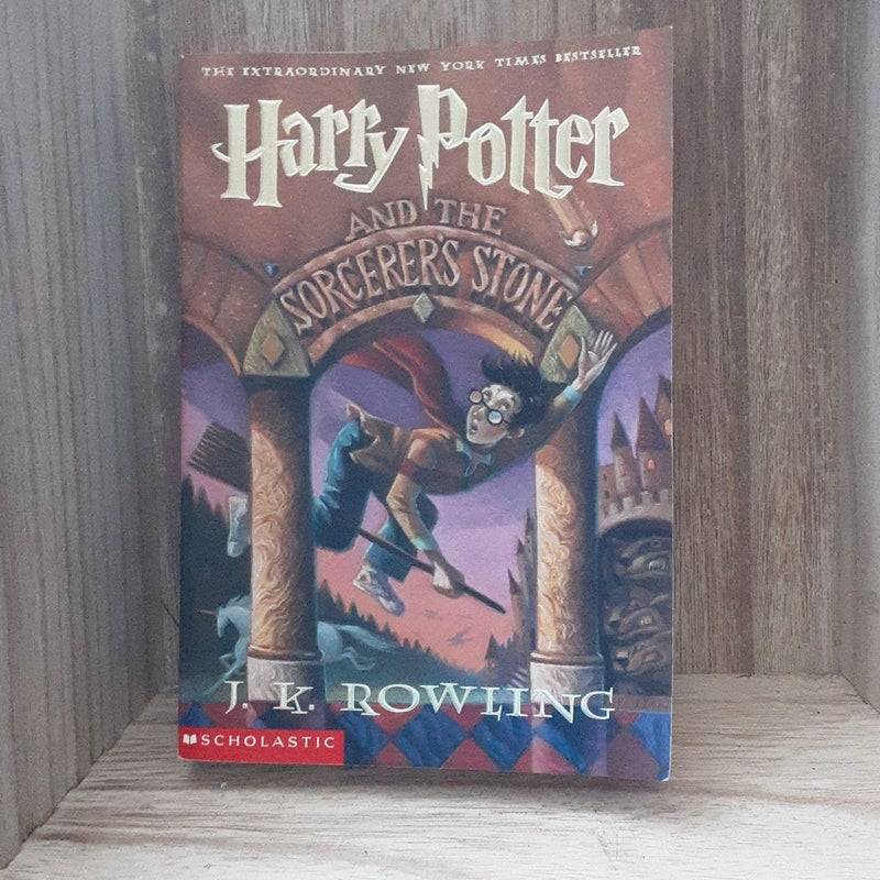 Harry Potter And The Sorcerer's Stone - By J. K. Rowling