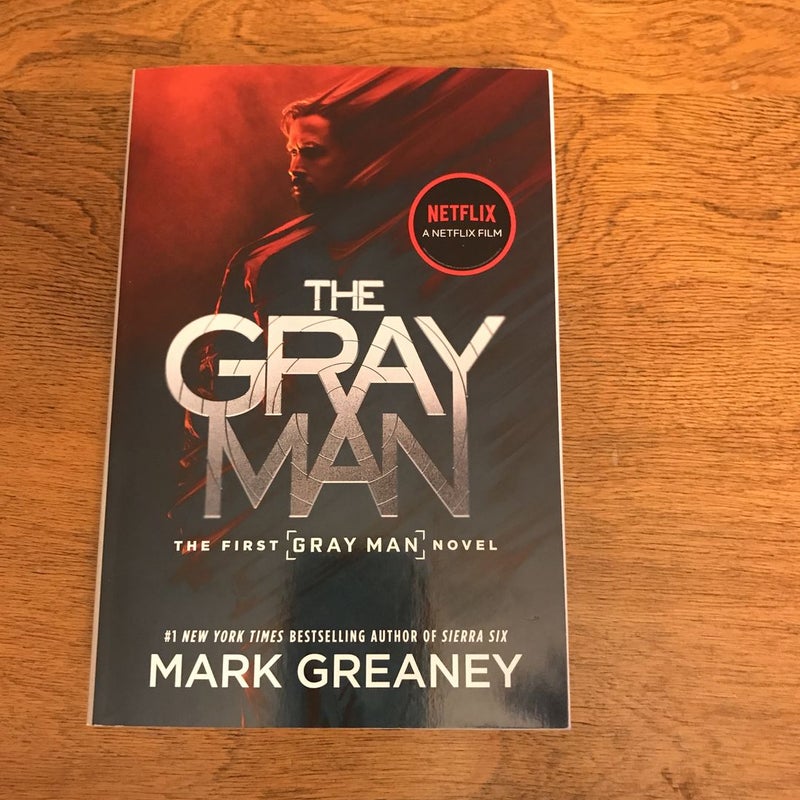 The Gray Man (Netflix Movie Tie-In) by Mark Greaney: 9780593547588 |  : Books