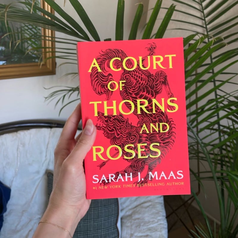 A Court of Thorns and Roses
