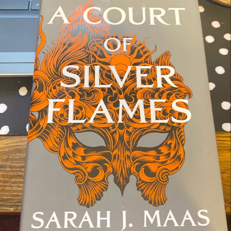 A Court of Silver Flames