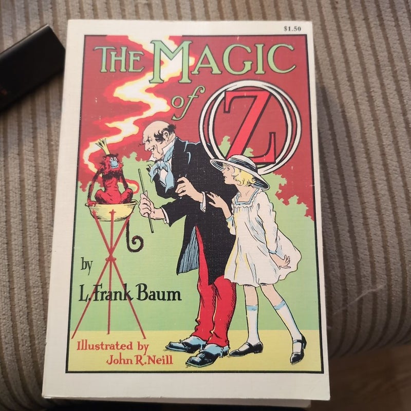 Set of Six Vintage Wizard of Oz Books