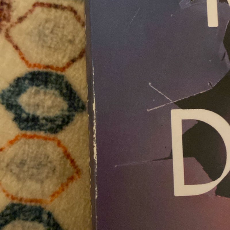 Who Is Maud Dixon?