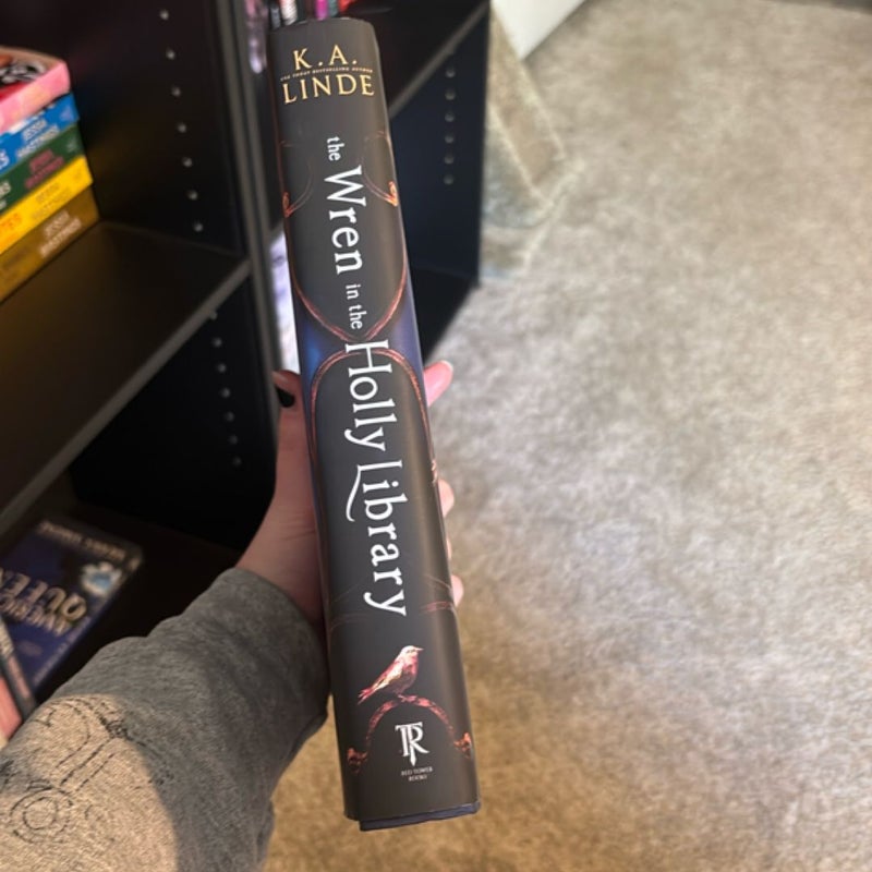 The Wren in the Holly Library (Deluxe Limited Edition)