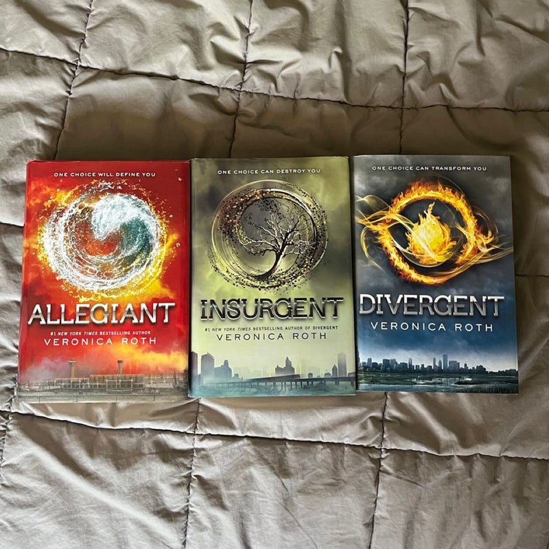 Divergent Trilogy: First Edition