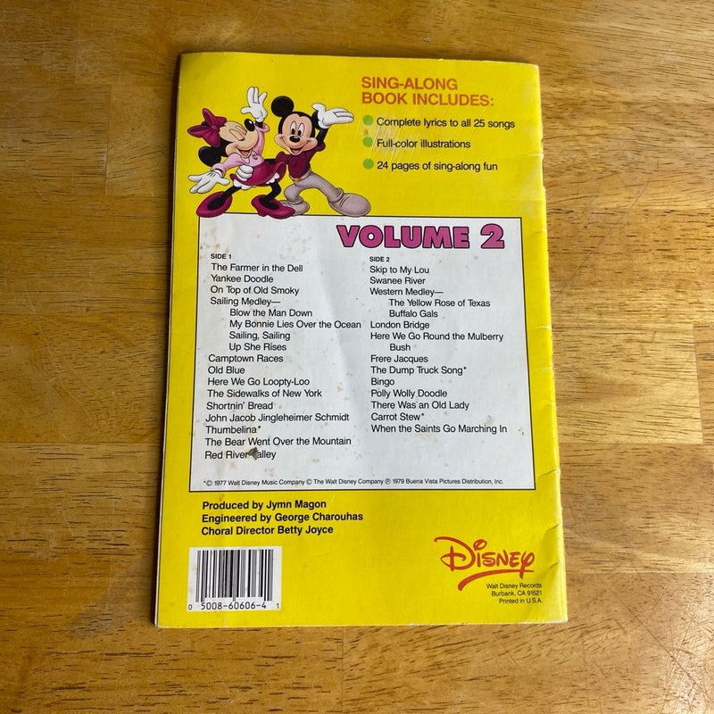 Children’s favorites sing-along book 