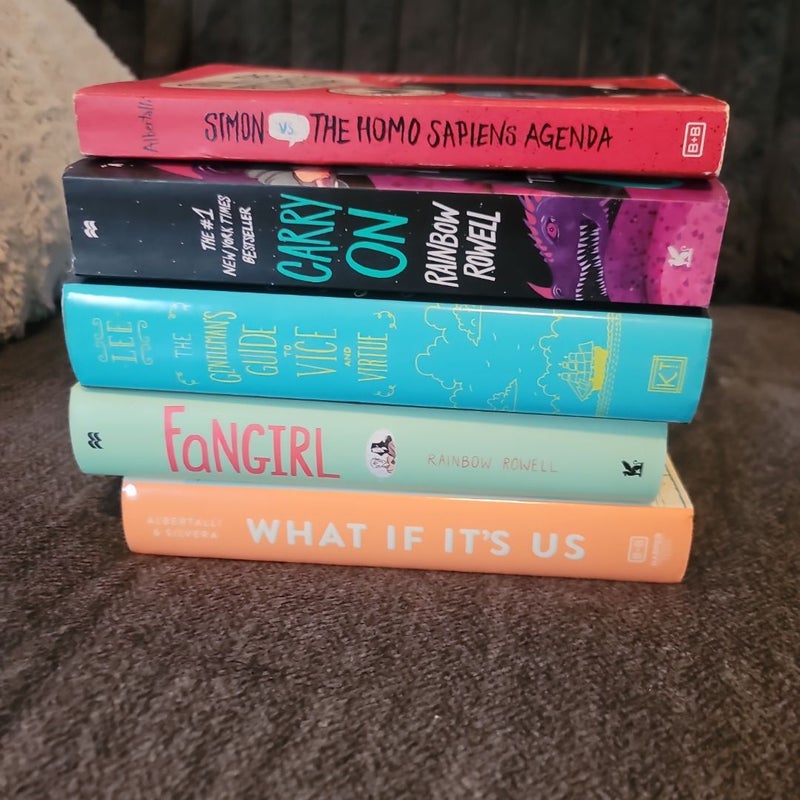 Simon vs. the Homo Sapiens Agenda, What if it's us, a gentlemans guide to Vice and virtue, Carry On & Fangirl
