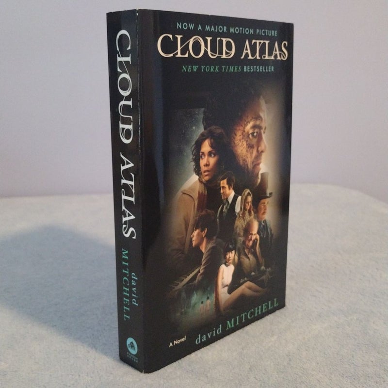 FIRST EDITION Cloud Atlas (Movie Tie-In Edition)