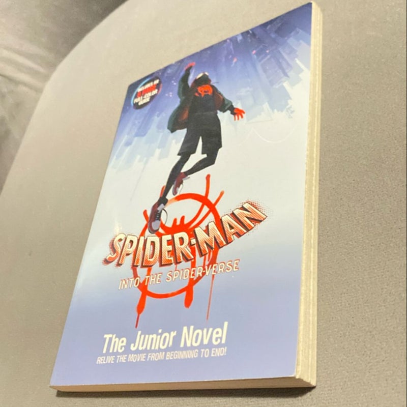 Spider-Man: into the Spider-Verse: the Junior Novel