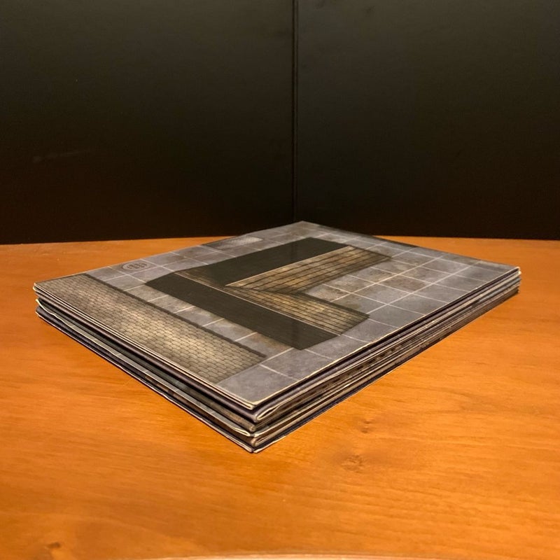 Pathfinder Flip-Mat Lot: City Streets, Waterfront Tavern, Pirate Ship, Open VG