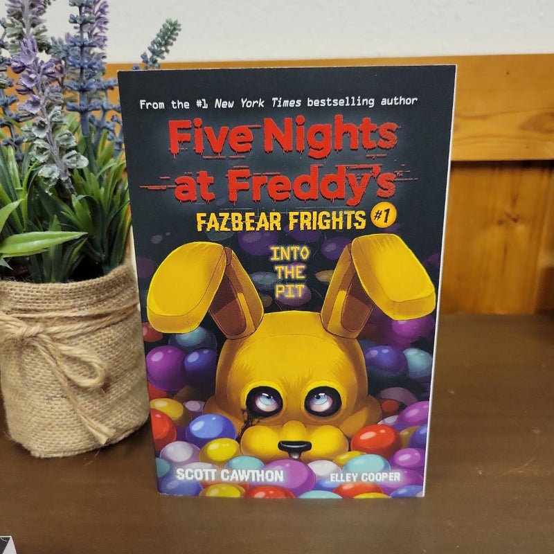 The Silver Eyes Five Nights at Freddy's Bundle 