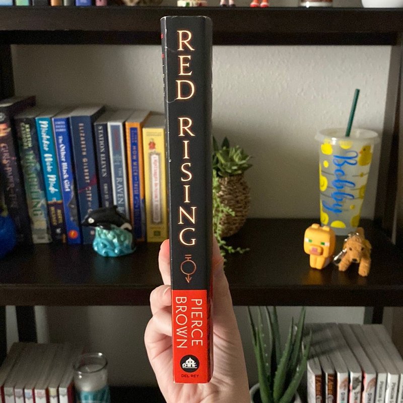 Red Rising by Pierce Brown, Paperback | Pangobooks