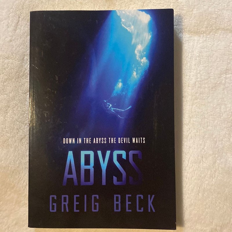 Abyss: a Cate Granger Novel 2