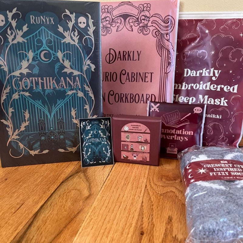 January 2024 Adult bookish Box FULL BOX *extra rare Crescent city pin*