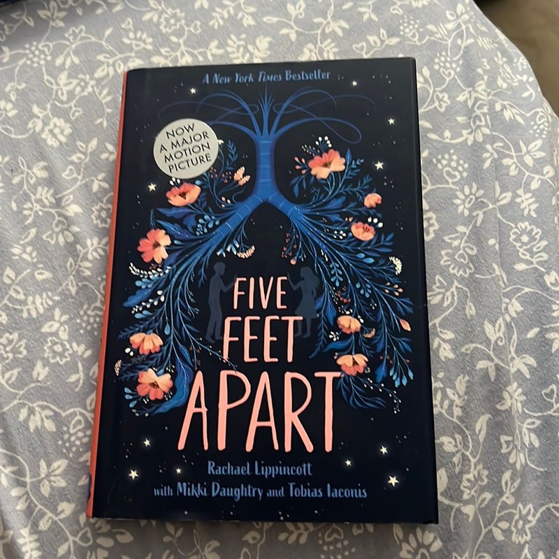 Five Feet Apart by Rachael Lippincott; Mikki Daughtry; Tobias Iaconis,  Hardcover | Pangobooks