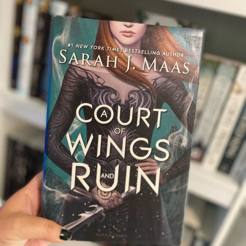 A Court Of Wings & Ruin