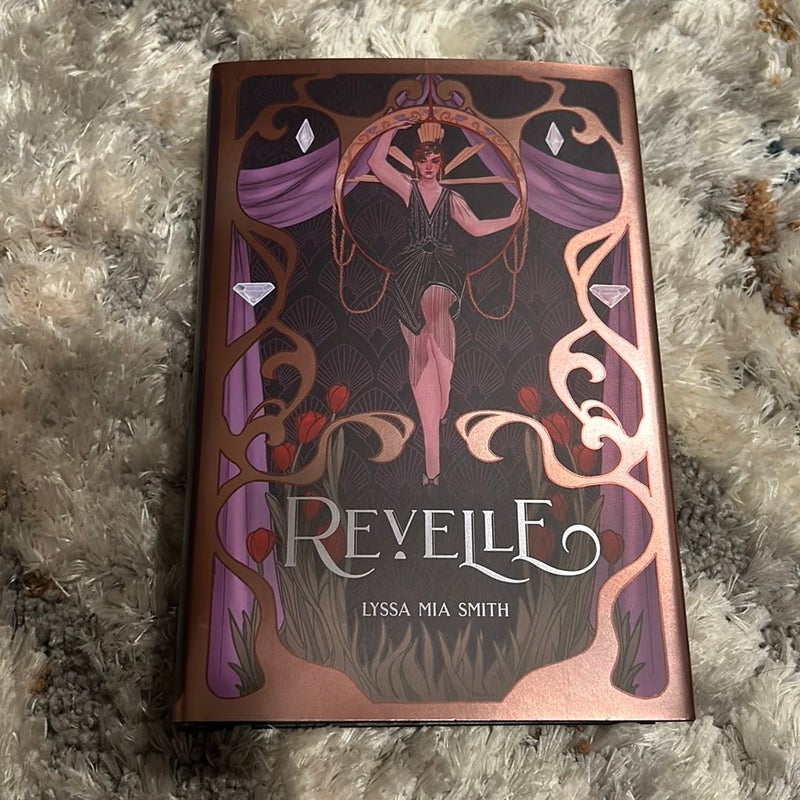 Revelle (Owlcrate exclusive)