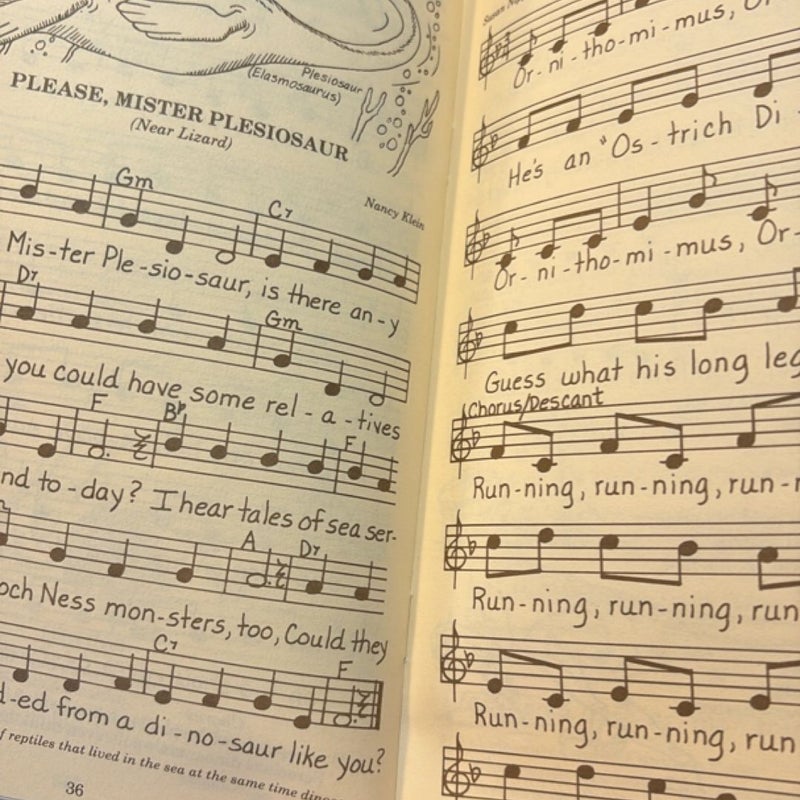 Lot 4 vtg Wee Sing music Books