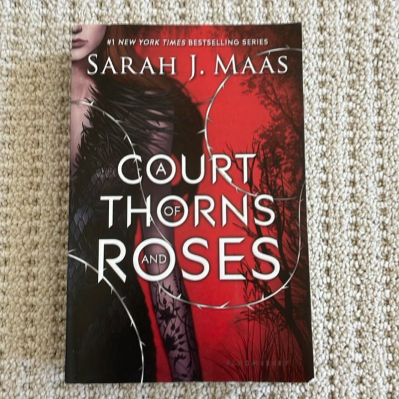 A Court of Thorns and Roses original cover 