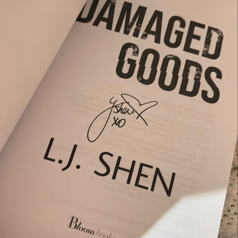 PS Damaged Goods 