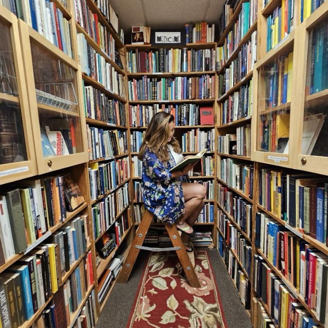 Budget little book worm