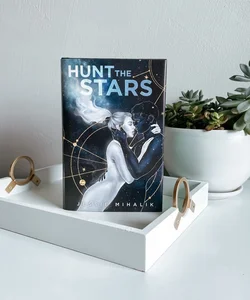 Hunt the Stars Bookish Box Edition