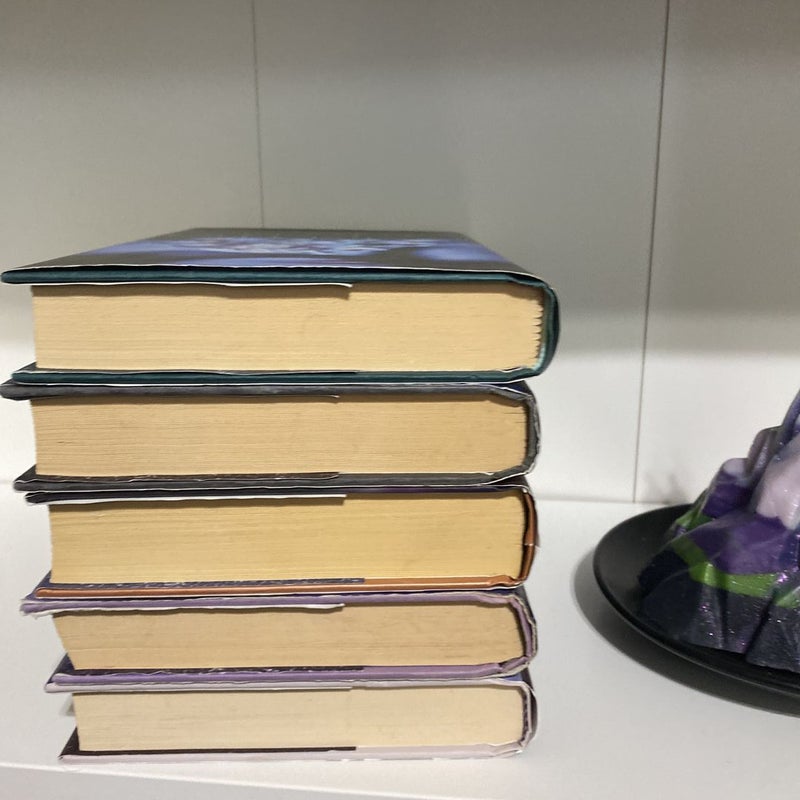 The Wicked Lovely Series