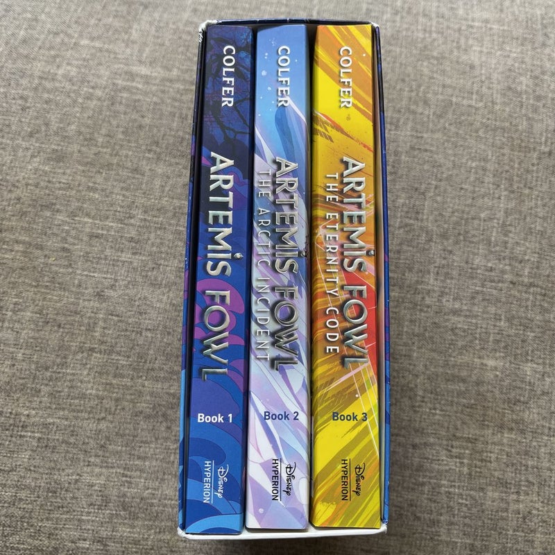 Artemis Fowl 3-Book Paperback Boxed Set (Artemis Fowl, Books 1-3)