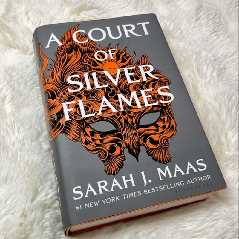 A Court of Silver Flames