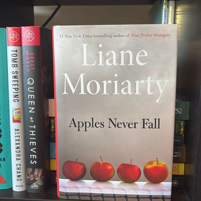 Apples Never Fall