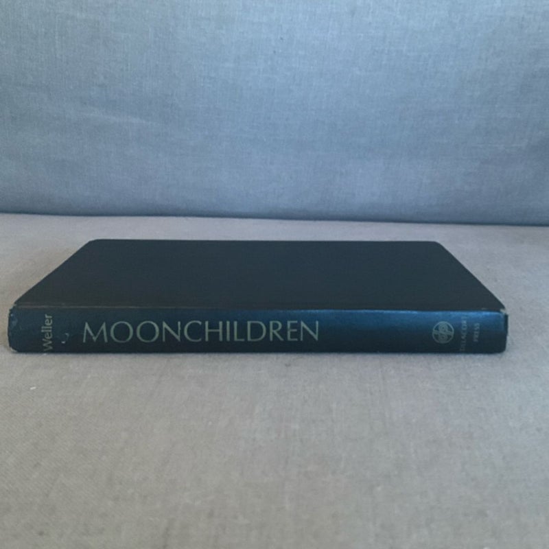 MOONCHILDREN - Hardcover