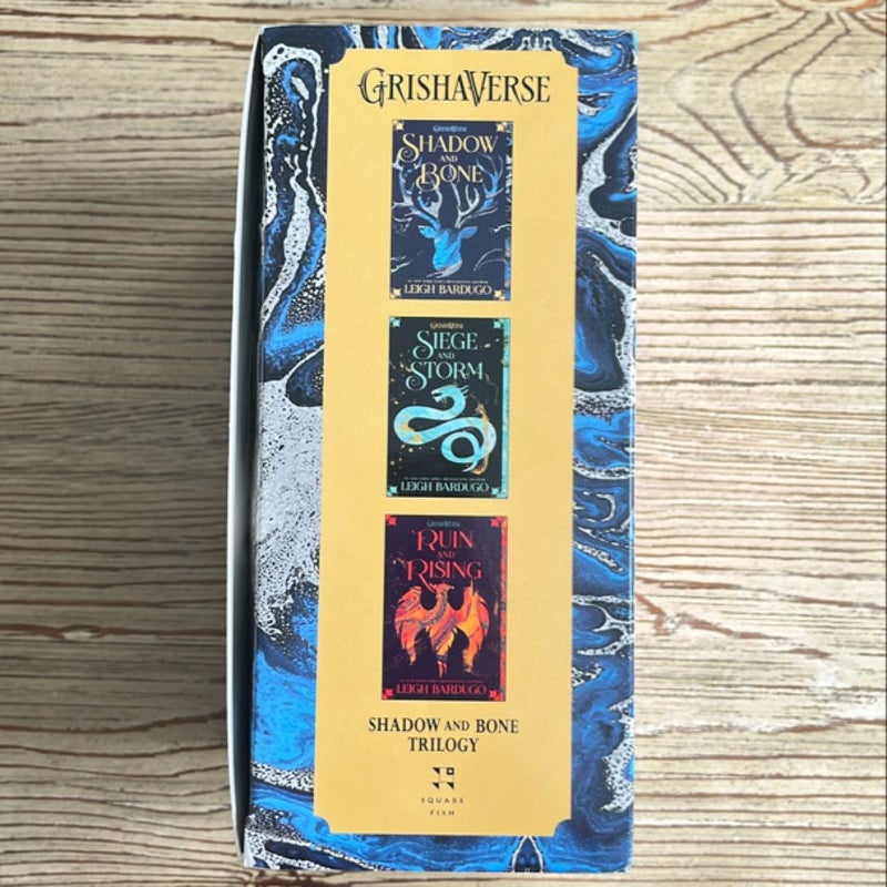 The Shadow and Bone Trilogy Boxed Set