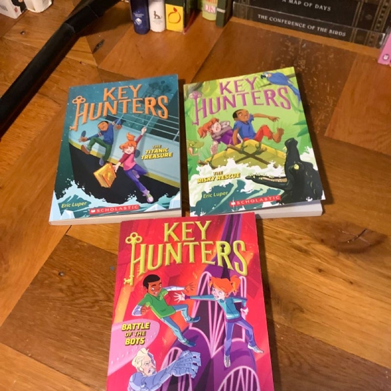 Key Hunters full series (Books 1-7)