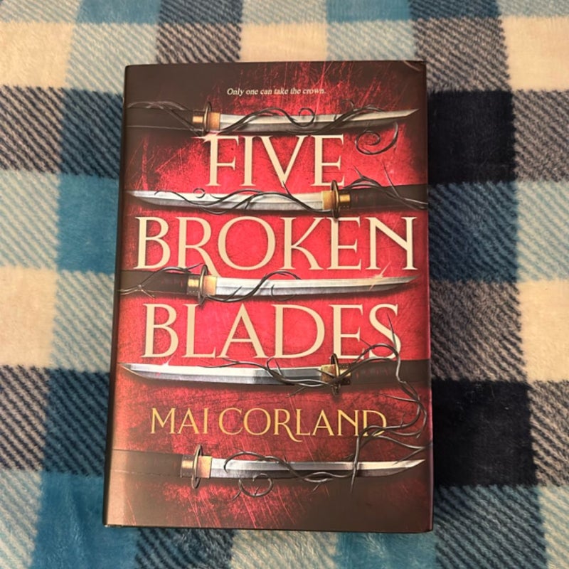 Five Broken Blades (Deluxe Limited Edition)