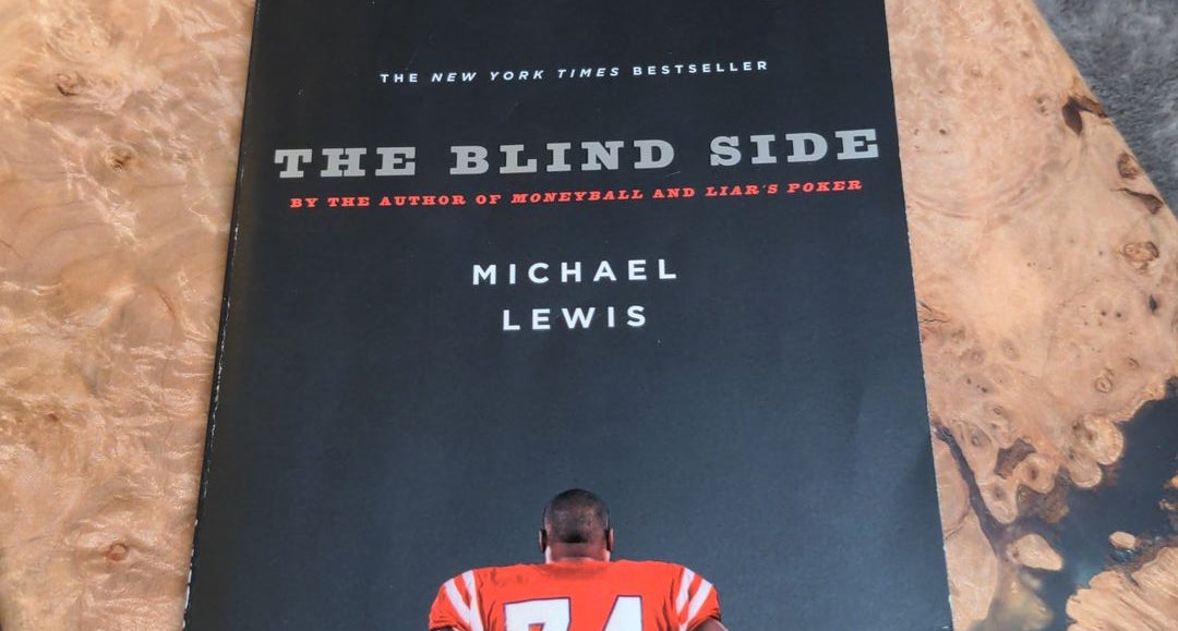 : The Blind Side: Evolution of a Game: 9780393330472