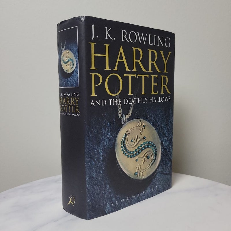 Harry Potter and the Deathly Hallows | UK OOP Hardcover Out of Print