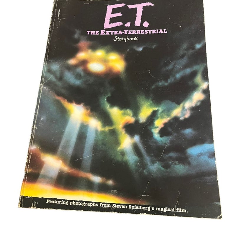 E.T. The Extra-Terrestrial Storybook